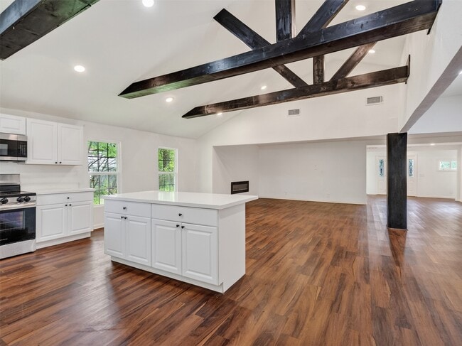 Building Photo - 11515 Iberia Dr