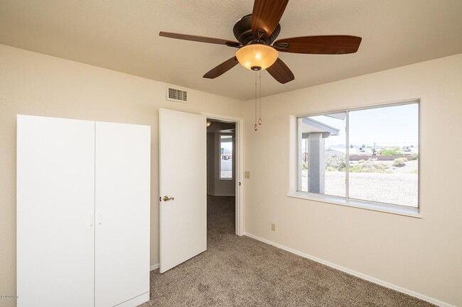 Back Bedroom - 3515 Mockingbird Dr