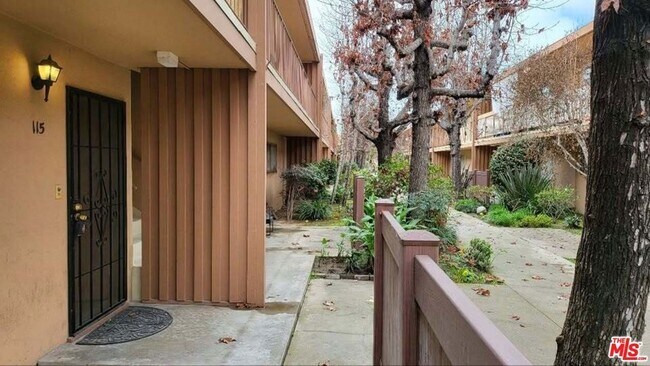 Building Photo - 14903 Normandie Ave