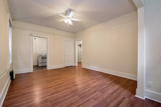 Floorplan - Queen Anne Court