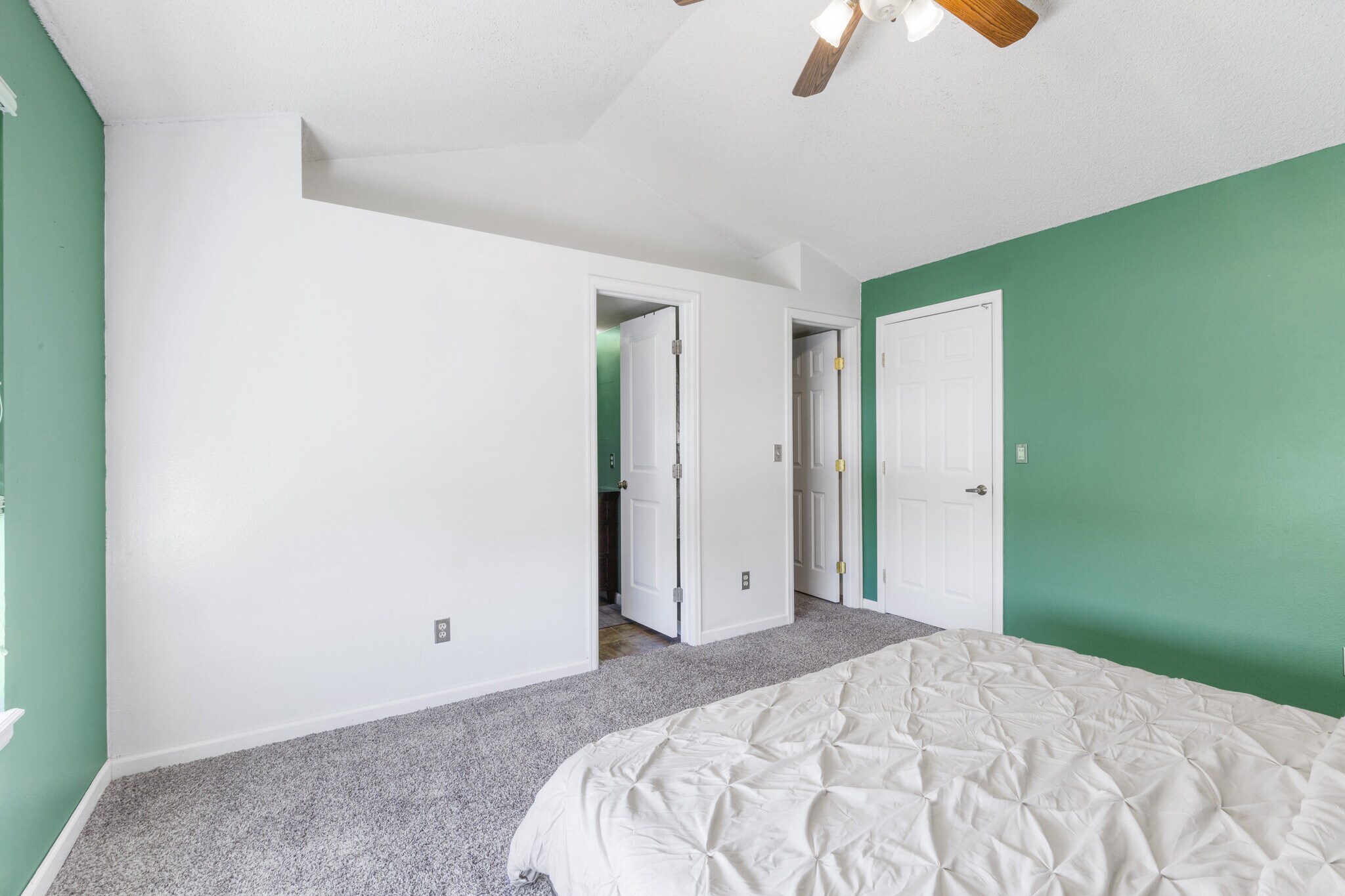 Building Photo - 4325 Horizonpoint Dr