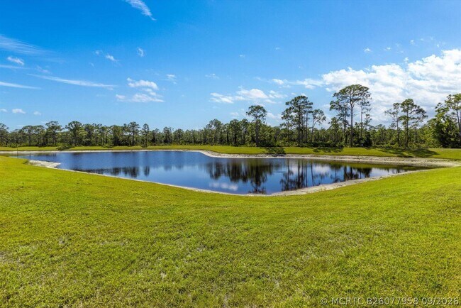 Building Photo - 10264 Field Flower Trl