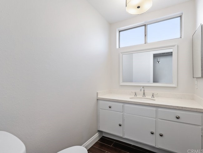 Building Photo - 5323 Coldwater Canyon Ave