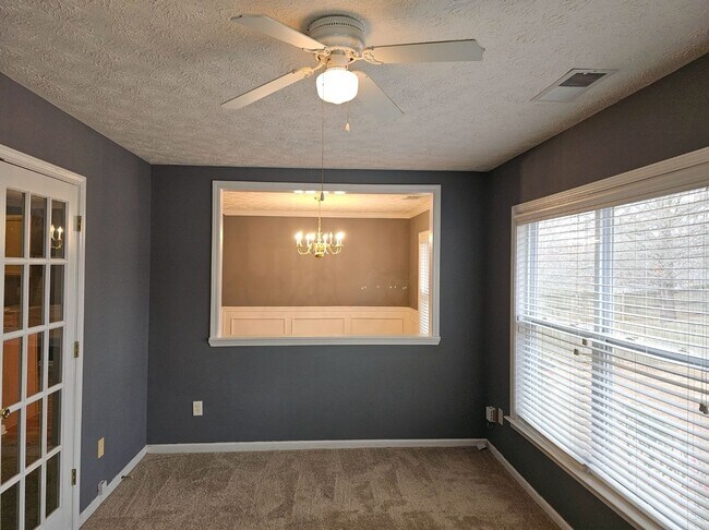 Building Photo - Well Kept Union City Home, 3BR, 2BA