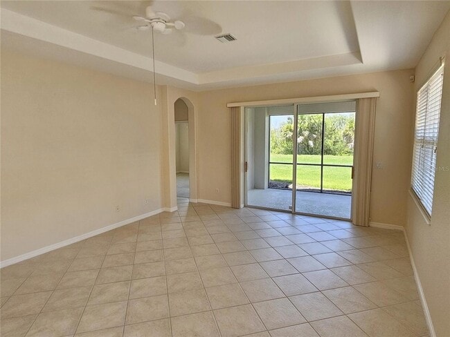 Building Photo - 150 Padova Way