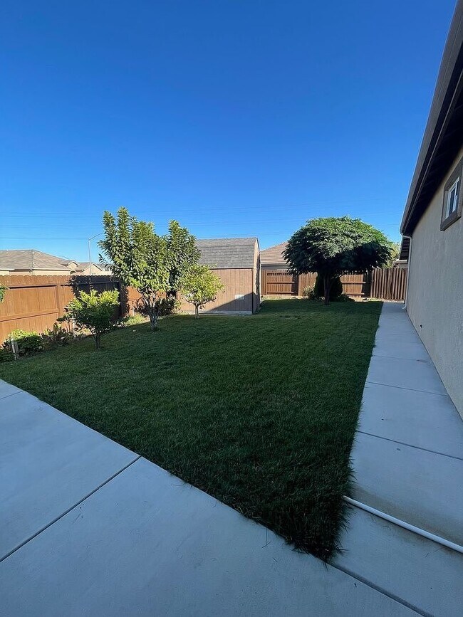 Building Photo - 1210 Wildcat Dr