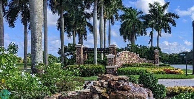 Building Photo - 5784 NW 120th Ave