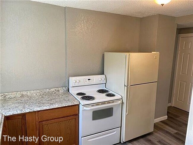 Building Photo - 3 br, 1 bath House - 3310 Agnes Ave