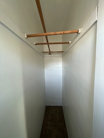 Building Photo - 3605 W 47th St