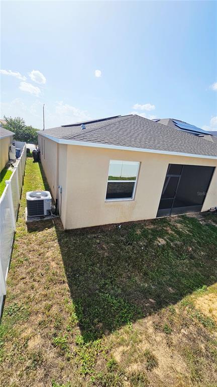 Building Photo - 153 Taft Dr