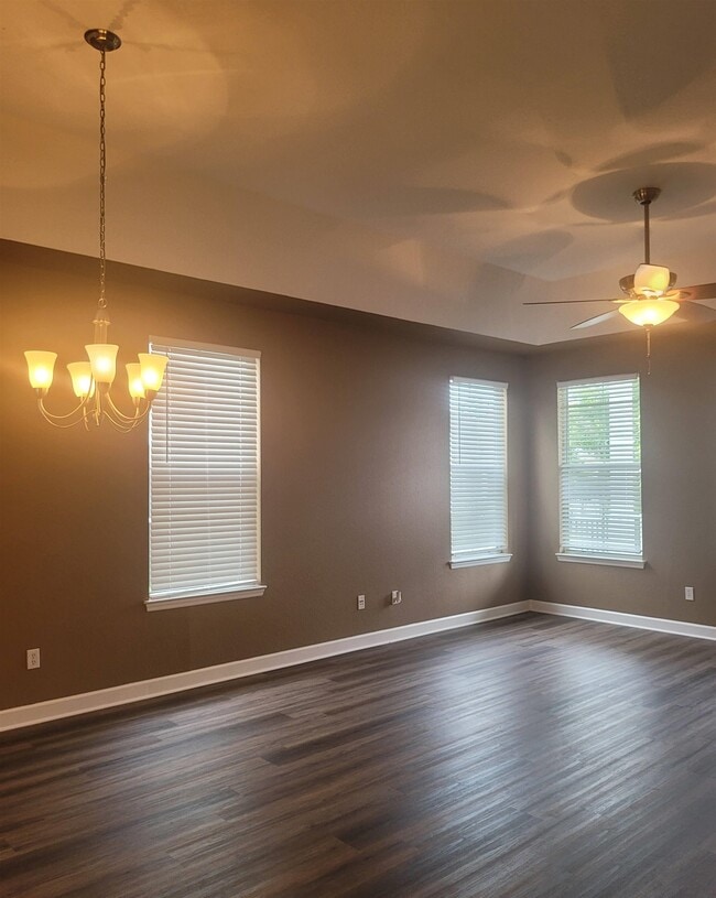 Building Photo - 4105 Raleigh Way