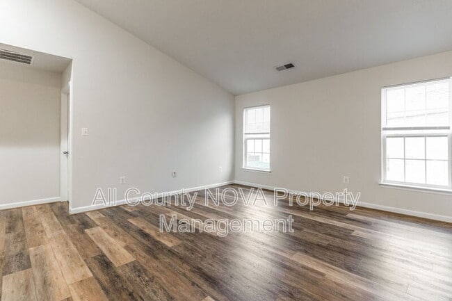 Building Photo - 9506 Whiteheart Dr