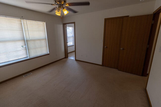 Building Photo - 1619 Citadel Dr