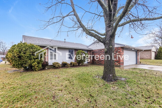 Building Photo - 8620 Baton Rouge Dr