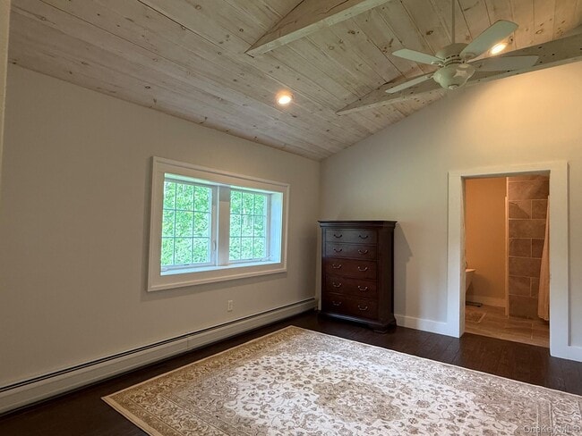 Building Photo - 463 Doodletown Rd