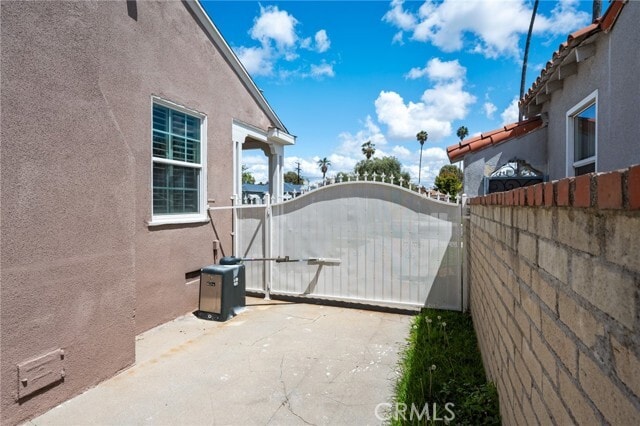 Building Photo - 3883 Degnan Blvd
