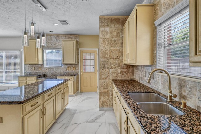 Building Photo - 3022 Cherry Mill Ct