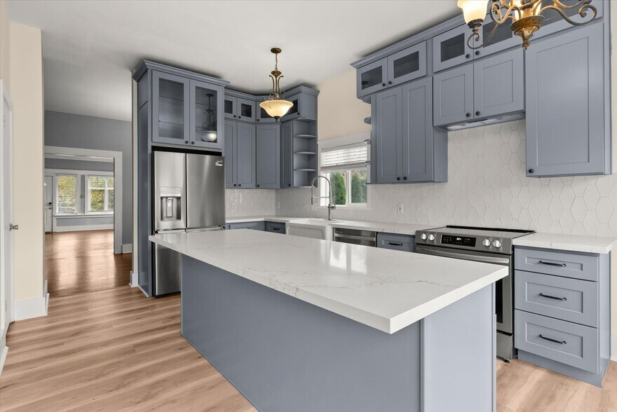 Building Photo - 8633 Wabash Ave S