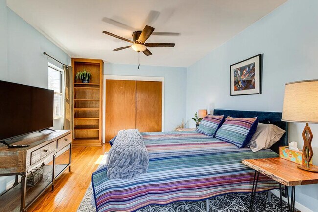 Building Photo - 1187 Emporia St