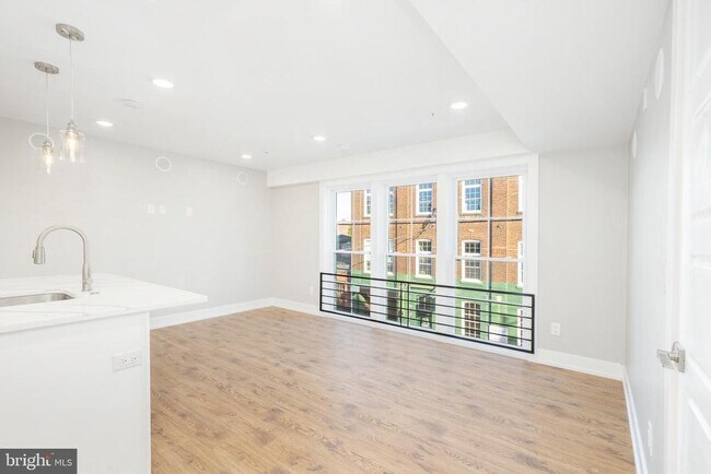 Building Photo - 2304 N 9th St