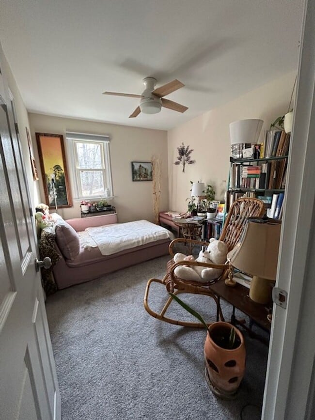 Building Photo - Rooms for Rent, Shared Living in a Beautiful Furnished Home