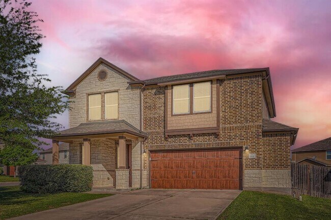 Building Photo - 1161 Verna Brooks Way