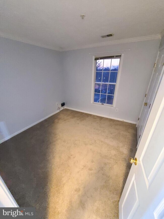Building Photo - 13109 Briarcliff Terrace
