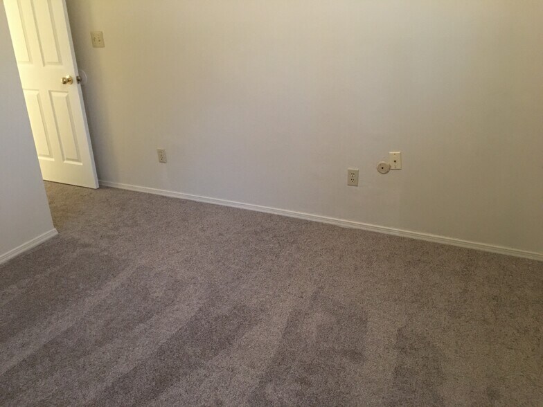 Bedroom 4 Features New Plush Carpeting - 4251 Brockley Ave