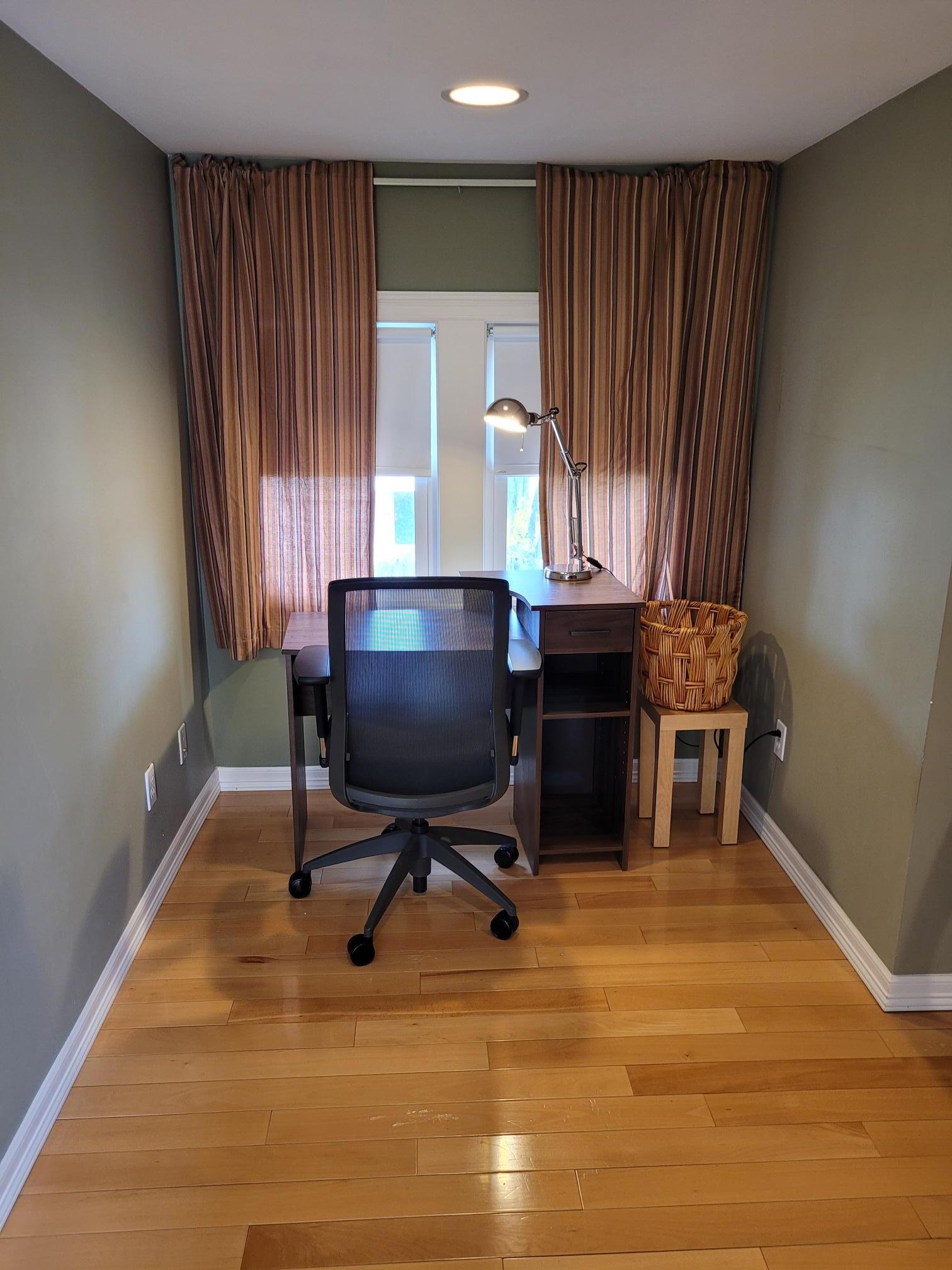 Building Photo - 1219 Burwell St