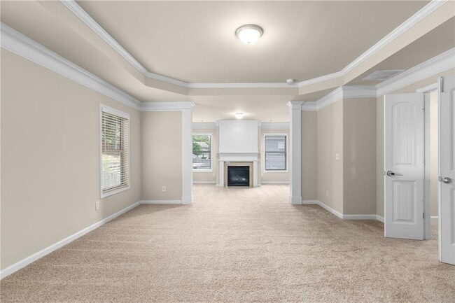 Building Photo - 2340 Cain Cir
