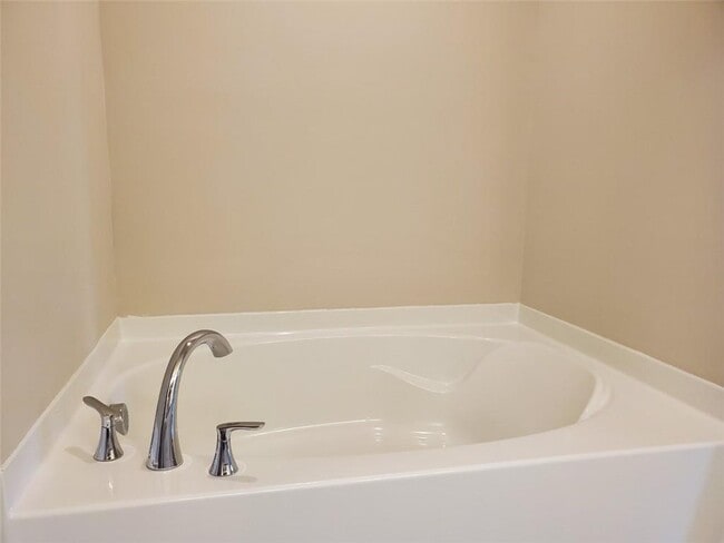 Building Photo - 4151 Fulson Dr