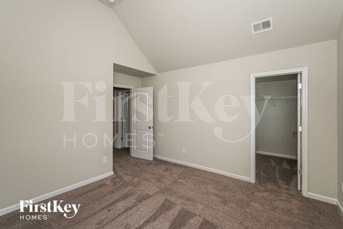 Building Photo - 6620 Sky Leaf Ln