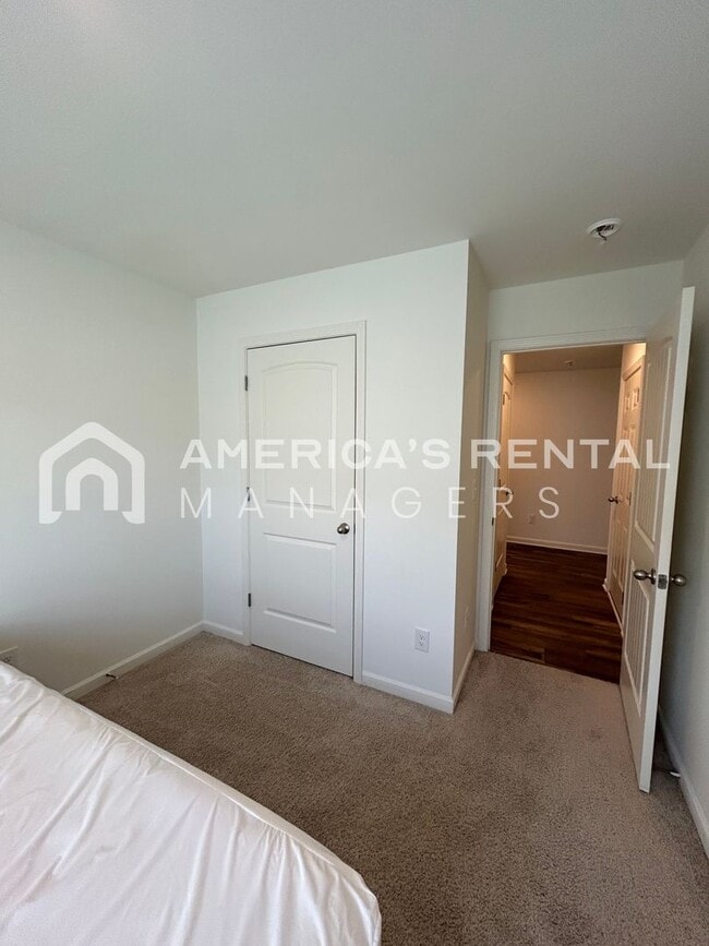 Building Photo - 7213 Wilburton Ln