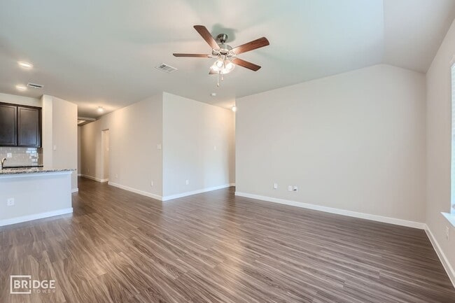 Building Photo - 6129 Fall Creek Ln