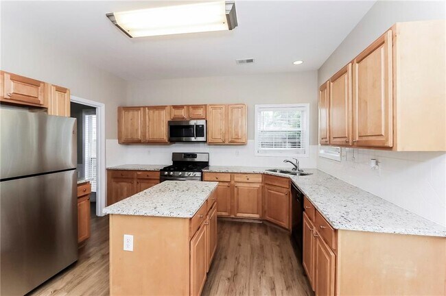 Building Photo - 445 Fitzgerald Pl