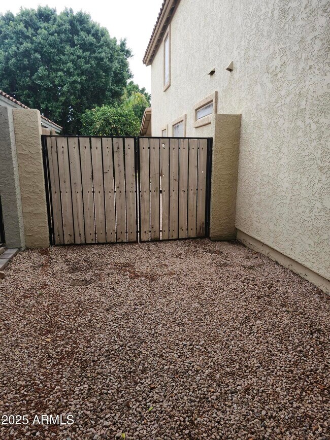 Building Photo - 7453 W Melinda Ln