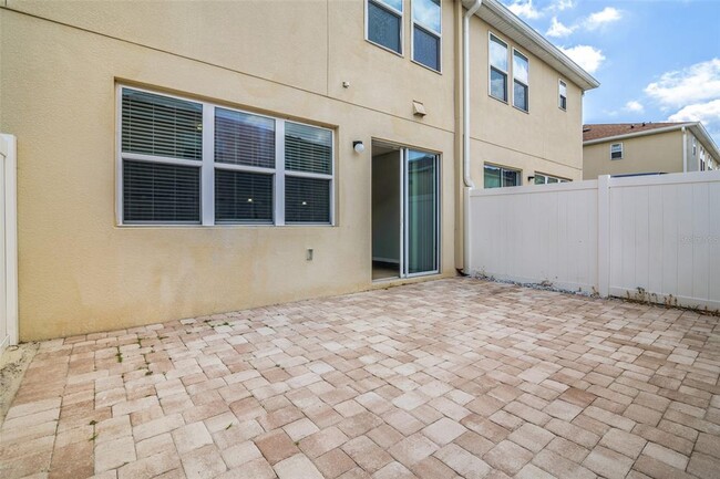 Building Photo - 5118 Adelaide Dr