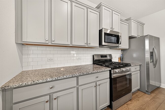 Building Photo - 409 Aurora Creek Ln