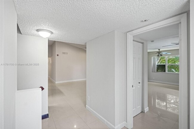 Building Photo - 7640 Westwood Dr