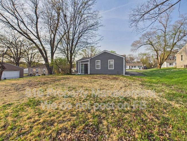 Building Photo - 11307 E 77th Terrace