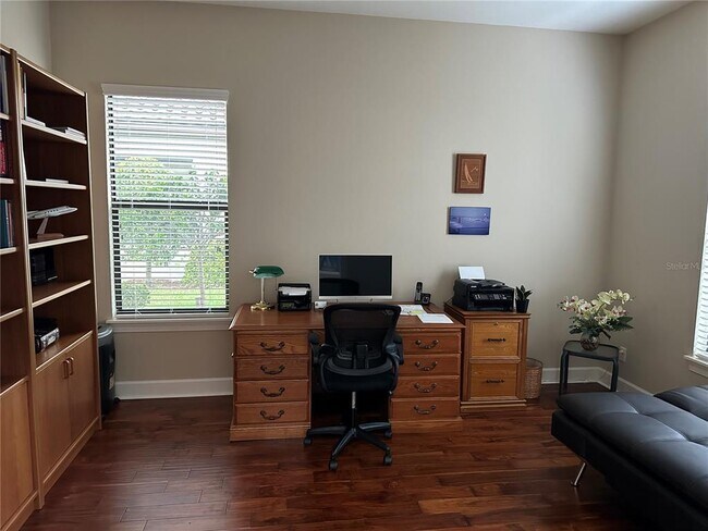 Building Photo - 8725 Amaretto Ave