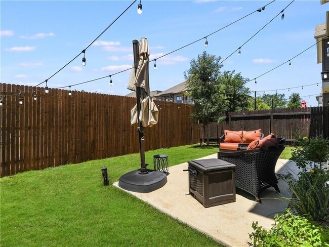 Building Photo - 13606 Cibolo Trace