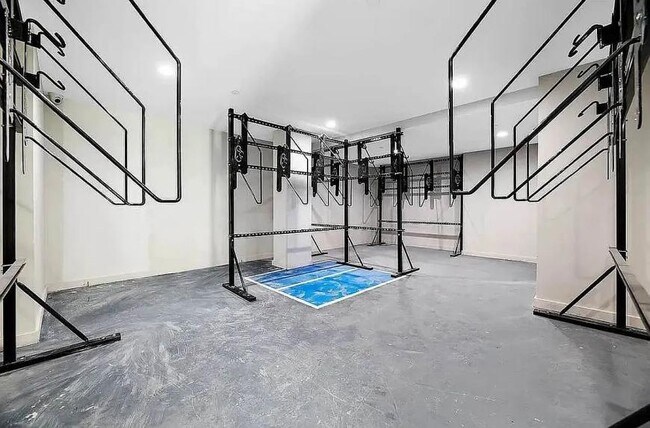 Building Photo - 0 bedroom in JACKSON HEIGHTS NY 11372