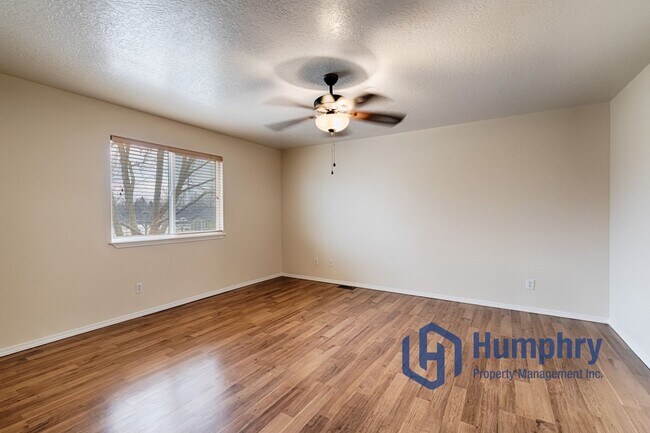 Building Photo - Great home in Meridian, close to parks, restaurants and shopping!