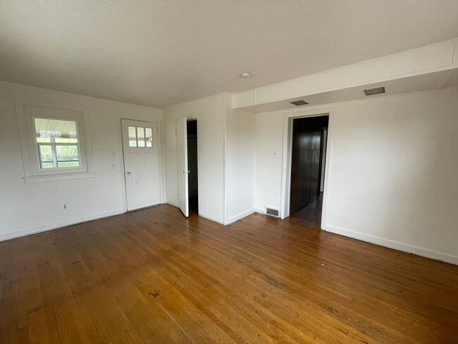 Building Photo - COMING SOON! This is a Lease-to-Own – Not ...