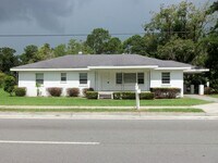 Building Photo - 10609 Middleground Rd