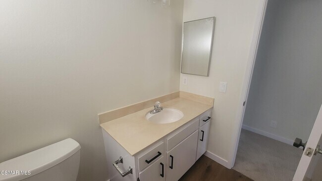 Building Photo - 2075 Sierra Pl