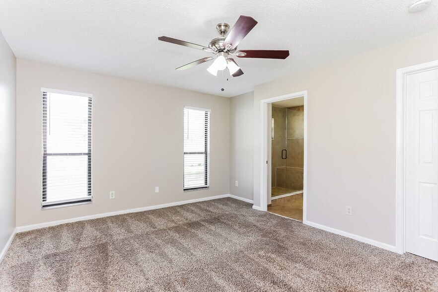 Building Photo - 11690 Cherry Bark Dr W