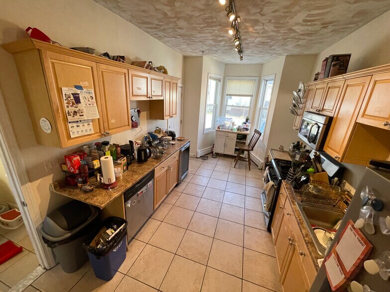 Building Photo - 25 Mount Vernon St