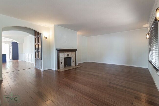 Building Photo - Lawn Care and Water Included! Remodeled 1930s Tulsa Home with 4 Beds, 3.5 Baths + Incredible Char...